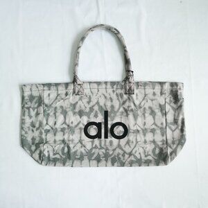 Alo Yoya Gray Tote • Travel Gym Work Shoulder Bag
